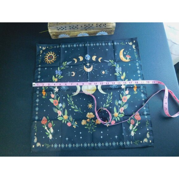 Celestial Moon Phase Altar Cloth 19" Square for Tarot Divination Starry Night De - Picture 9 of 9